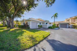 394 Emerald Bay CIR # F1, Naples, FL 34110