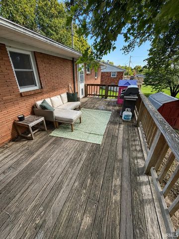 1316 Genesta Drive, Evansville, IN 47720