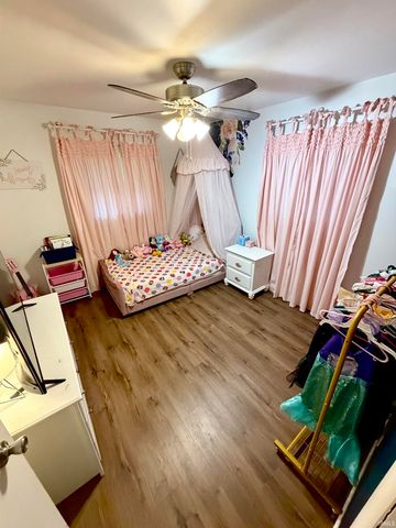 1316 Genesta Drive, Evansville, IN 47720