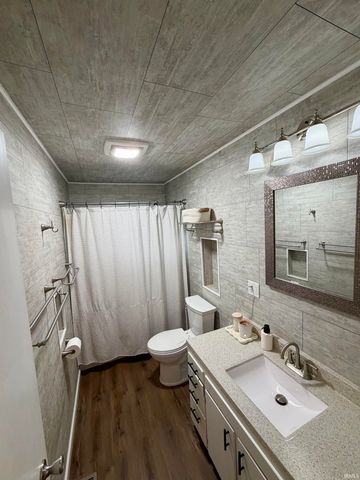 1316 Genesta Drive, Evansville, IN 47720