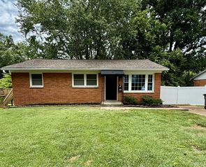 1316 Genesta Drive, Evansville, IN 47720