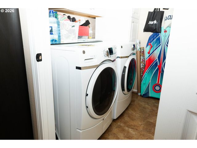 16837 Se POWELL Blvd, Portland, OR 97236
