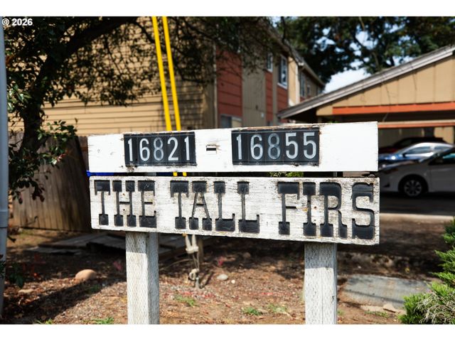 16837 Se POWELL Blvd, Portland, OR 97236