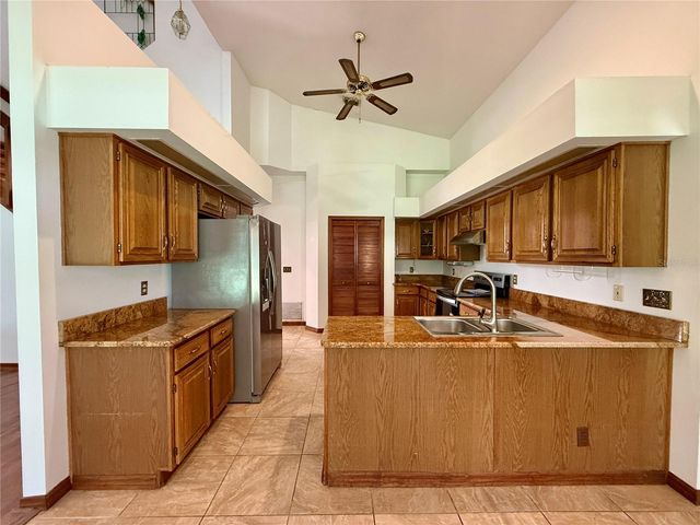 124 ESTATES CIRCLE, Lake Mary, FL 32746