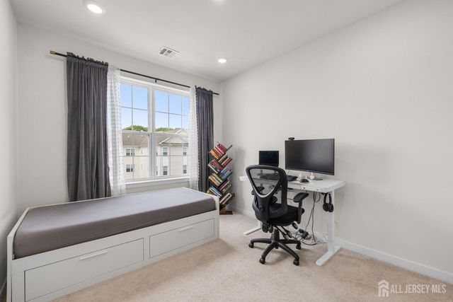 242 Lorhan Drive, Piscataway, NJ 08854