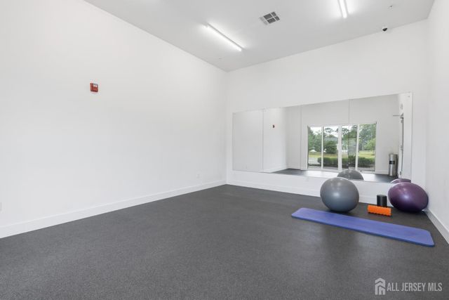 242 Lorhan Drive, Piscataway, NJ 08854