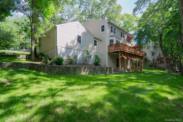 13 Janet Terrace, Irvington, NY 10533