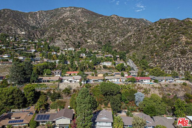 2620 Sea Pine Lane, La Crescenta, CA 91214