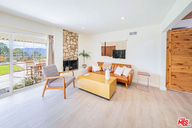 2620 Sea Pine Lane, La Crescenta, CA 91214