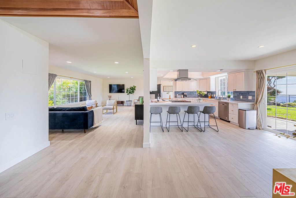 2620 Sea Pine Lane, La Crescenta, CA 91214