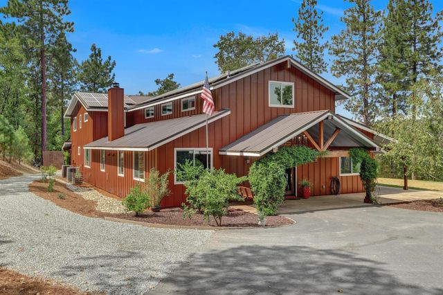 20816 Oxbow Way, Grass Valley, CA 95949