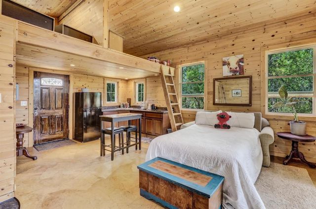 20816 Oxbow Way, Grass Valley, CA 95949