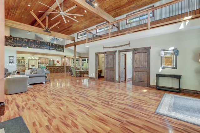 20816 Oxbow Way, Grass Valley, CA 95949