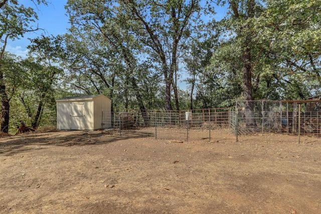 20816 Oxbow Way, Grass Valley, CA 95949