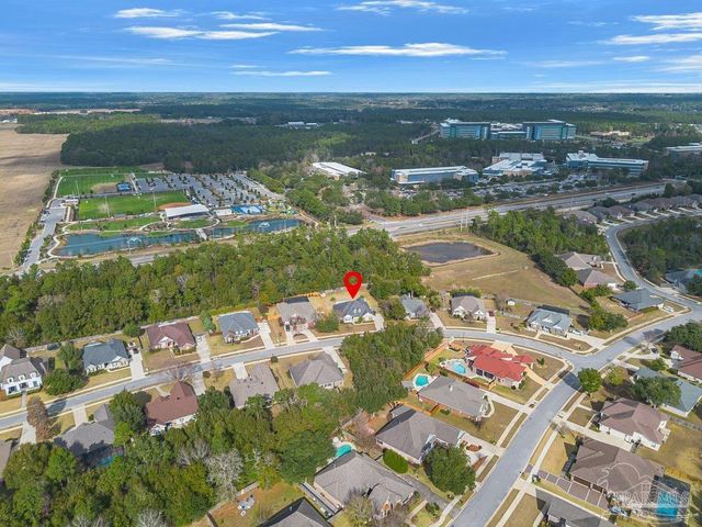 5718 Sparkleberry Ln, Pensacola, FL 32526