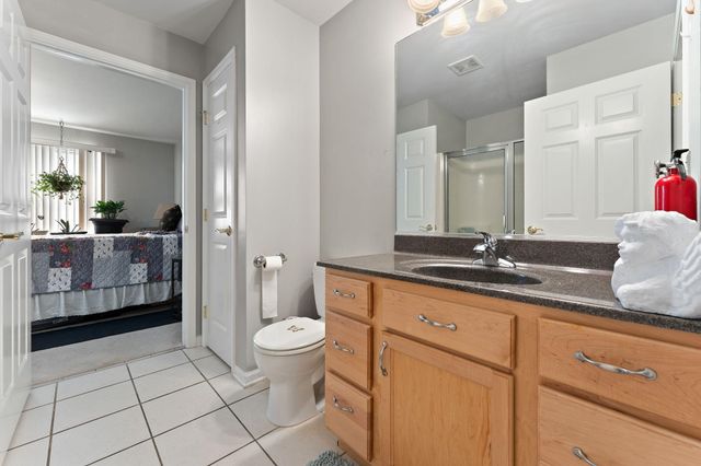 630 Cambridge Court 1b, Munster, IN 46321