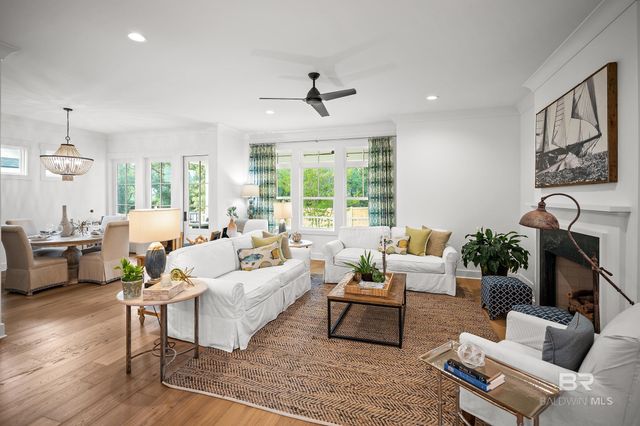 155 Hyacinth Street, Fairhope, AL 36532