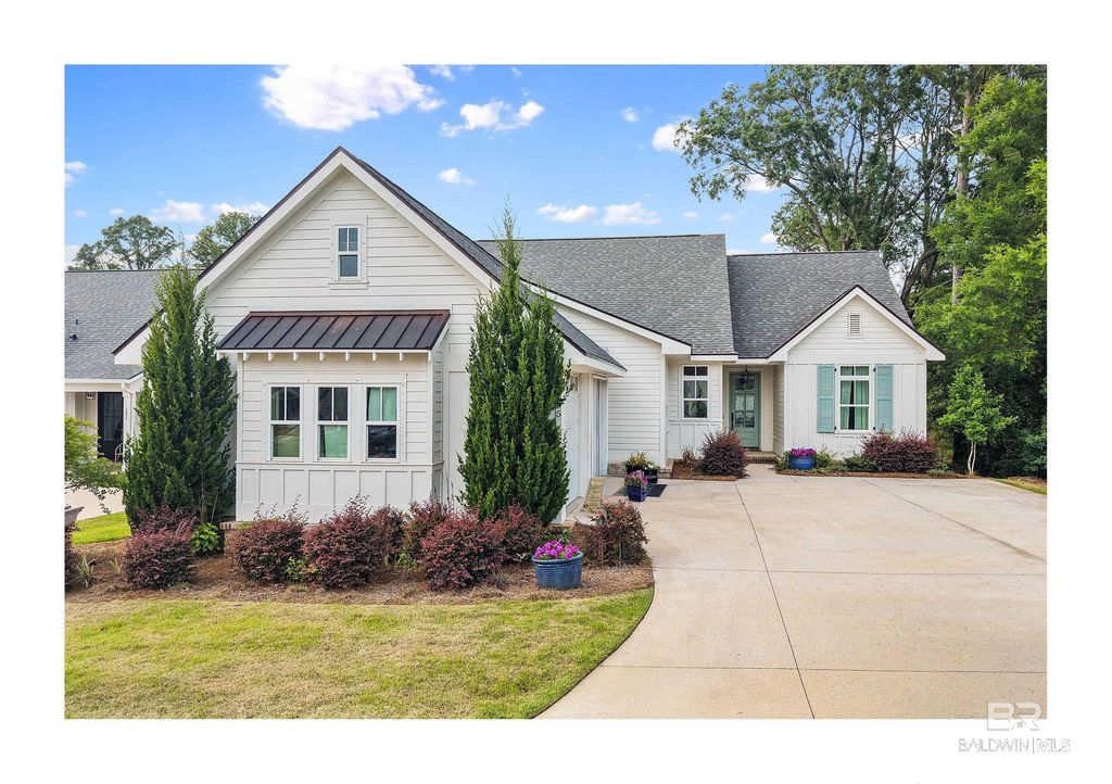 155 Hyacinth Street, Fairhope, AL 36532