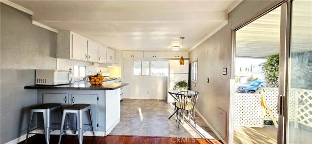 721 N Sunset, Banning, CA 92220