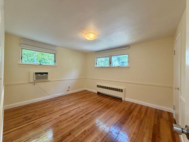 487 Lowell Ave 2, Newton, MA 02460