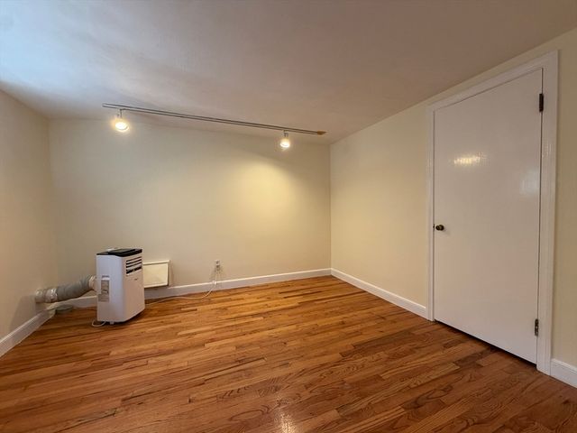 487 Lowell Ave 2, Newton, MA 02460