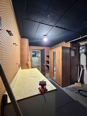 487 Lowell Ave 2, Newton, MA 02460