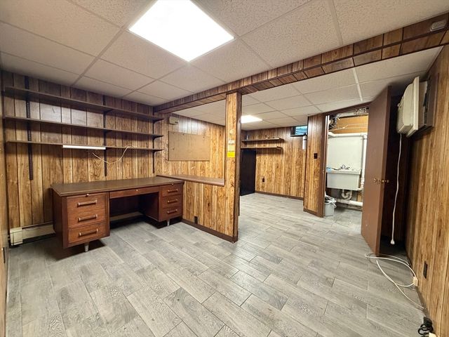 487 Lowell Ave 2, Newton, MA 02460