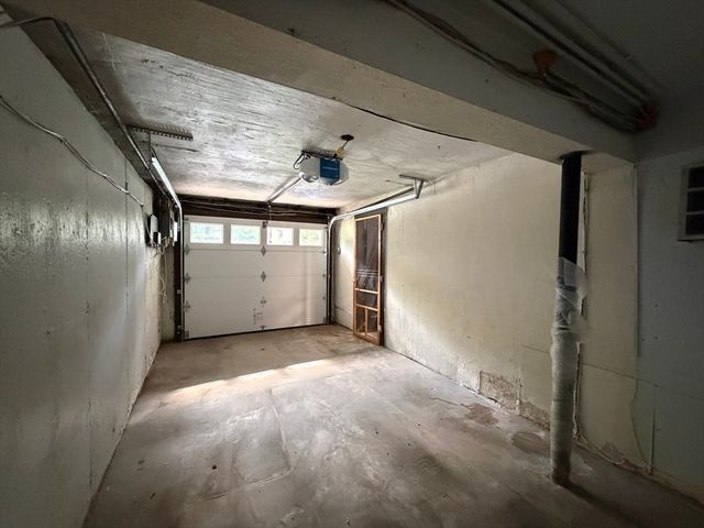 487 Lowell Ave 2, Newton, MA 02460