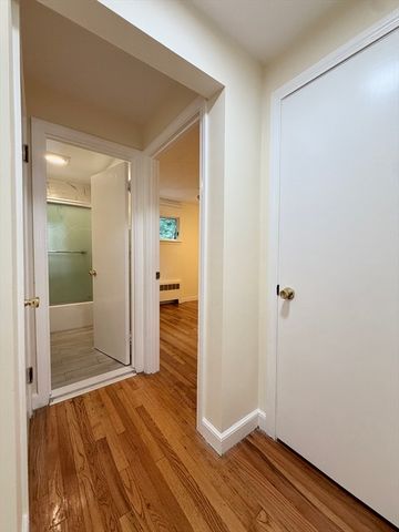 487 Lowell Ave 2, Newton, MA 02460