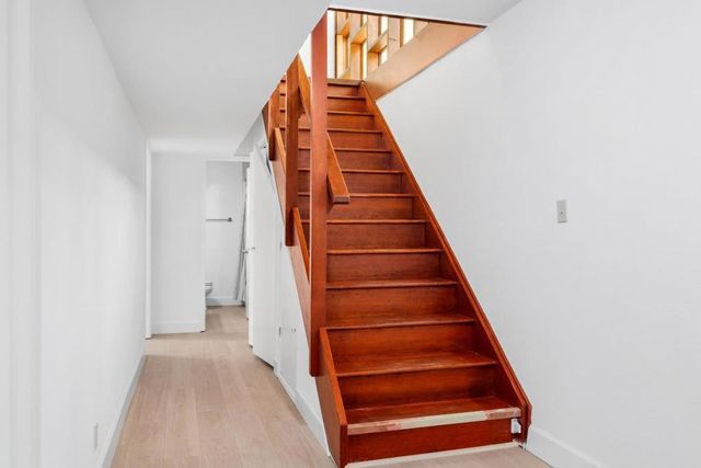 14 Morehouse Drive, Watsonville, CA 95076