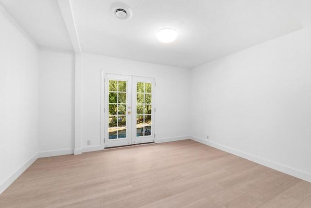 14 Morehouse Drive, Watsonville, CA 95076