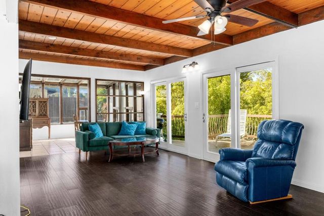 14 Morehouse Drive, Watsonville, CA 95076