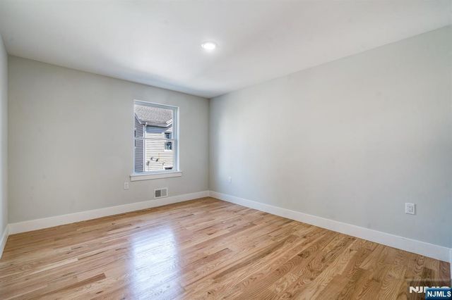 25 Brookside Avenue, Irvington, NJ 07111