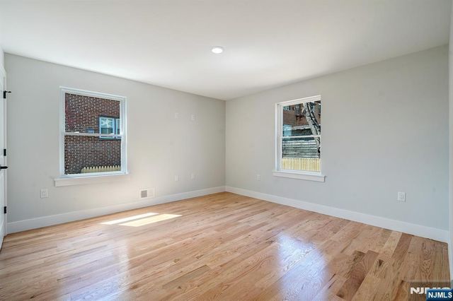 25 Brookside Avenue, Irvington, NJ 07111