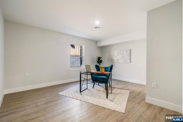 25 Brookside Avenue, Irvington, NJ 07111