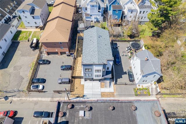 25 Brookside Avenue, Irvington, NJ 07111