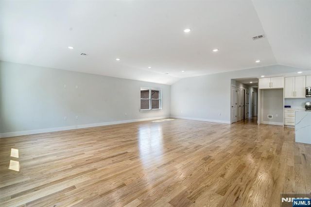 25 Brookside Avenue, Irvington, NJ 07111