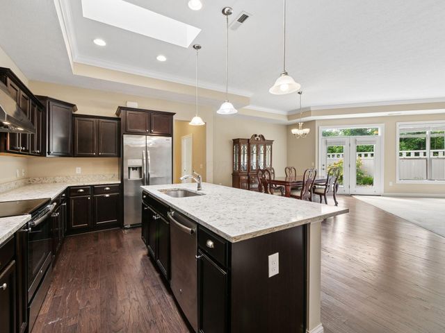 3919 Bradford Court, Powell, OH 43065