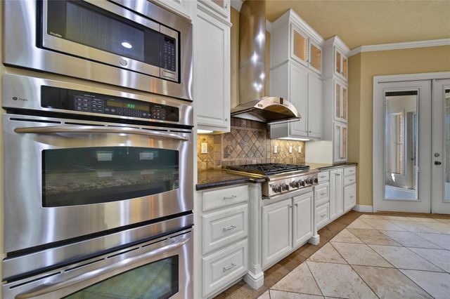 8315 Anastasia Avenue, Beaumont, TX 77705