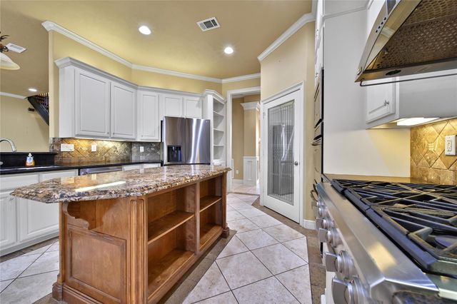 8315 Anastasia Avenue, Beaumont, TX 77705