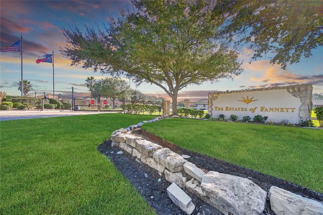 8315 Anastasia Avenue, Beaumont, TX 77705