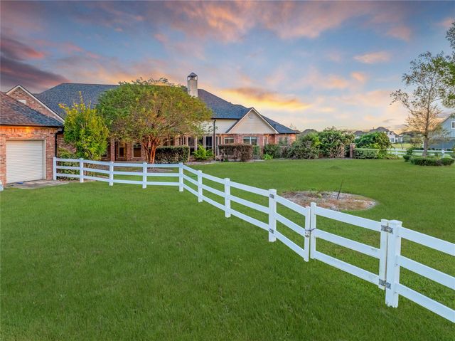 8315 Anastasia Avenue, Beaumont, TX 77705