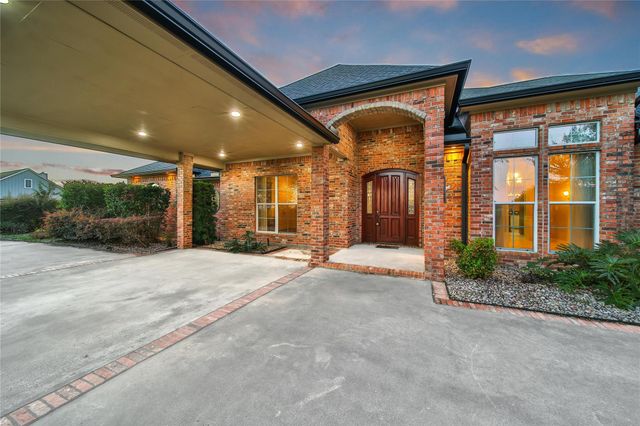 8315 Anastasia Avenue, Beaumont, TX 77705