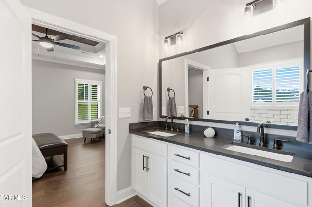 5 Momma Lou Court, Jonesborough, TN 37659