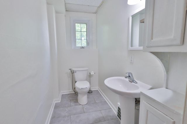 1851 W MARKET ST, Bethlehem, PA 18018