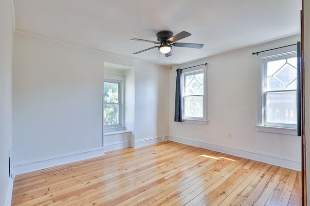 1851 W MARKET ST, Bethlehem, PA 18018