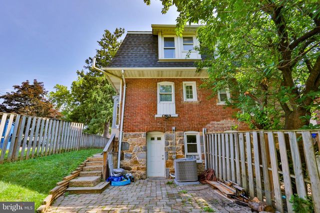 1851 W MARKET ST, Bethlehem, PA 18018