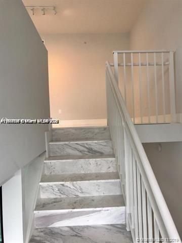 400 Sunny Isles Blvd 103, Sunny Isles Beach, FL 33160