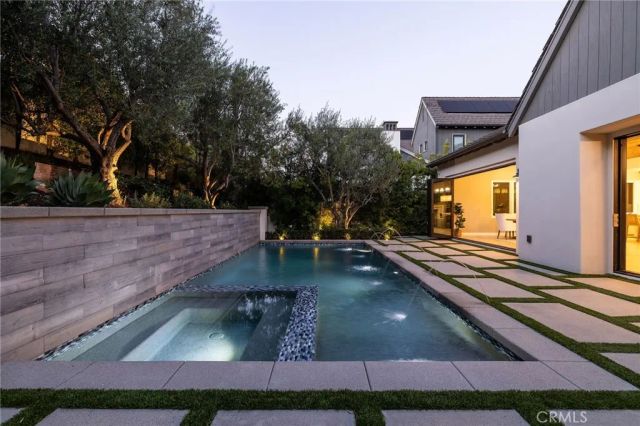 28601 Martingale Drive, San Juan Capistrano, CA 92675