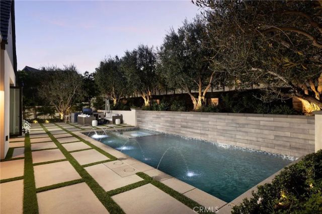 28601 Martingale Drive, San Juan Capistrano, CA 92675